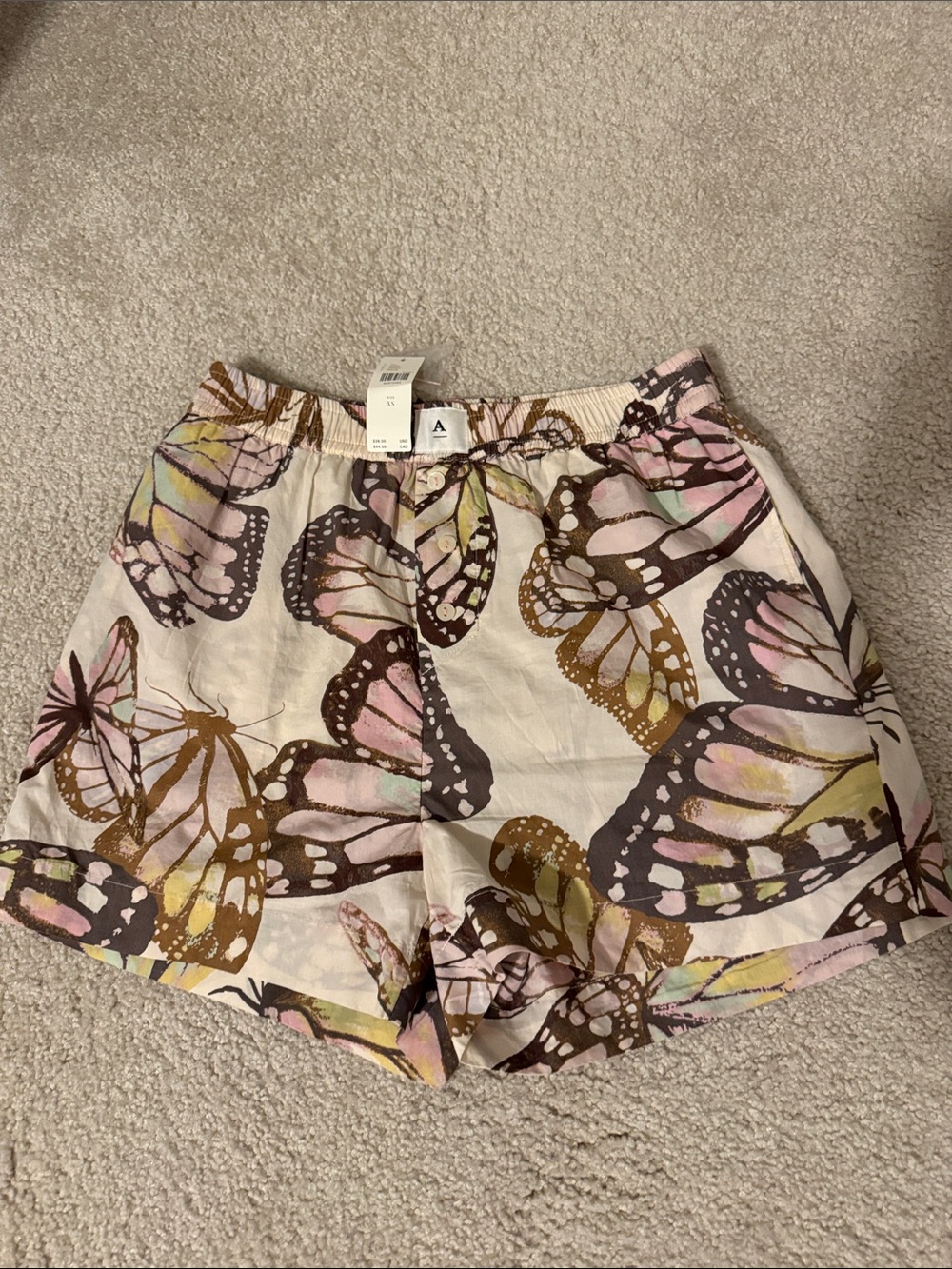 Butterfly Print Women's Casual Shorts - Pink & Brown size